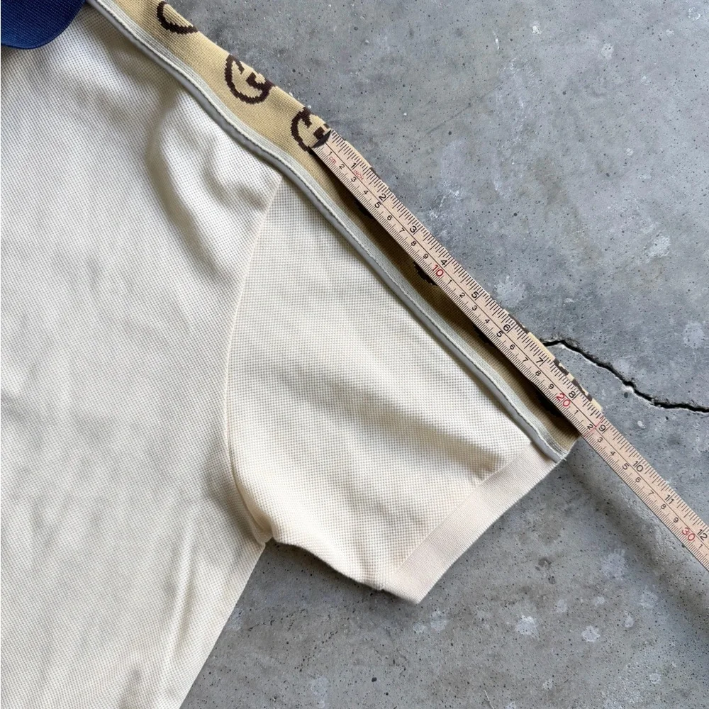 Gucci Cream Polo with Navy Collar and Monogram Shoulder Trim - Picture 9 of 9